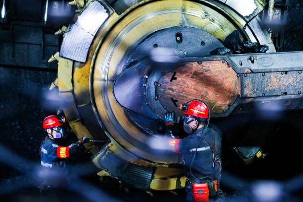 國家能源集團(tuán):黨建引領(lǐng)促發(fā)展 實(shí)干擔(dān)當(dāng)譜新章