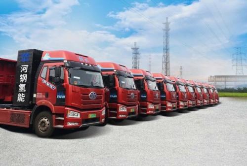 河鋼首座商業(yè)化氫油綜合站投入試運營近日，河鋼工業(yè)技術(shù)建設(shè)的河鋼首座商業(yè)化氫油綜合站正式投入試運營。新投入運營的商業(yè)化氫油綜合站采用35MPa加氫工藝，擁有1000kg/d的加氫能力。  這是河鋼工業(yè)技