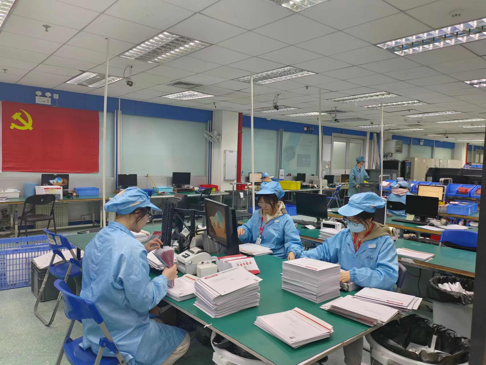 中國電科:他們的堅守“熱辣滾燙”