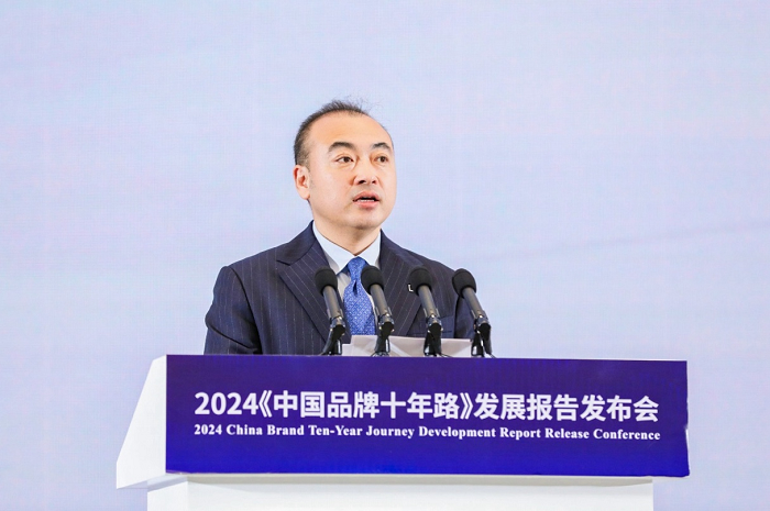 《品牌評(píng)價(jià)新能源汽車》標(biāo)準(zhǔn)發(fā)布，極氪趙昱輝談中國(guó)新能源品牌向上突圍