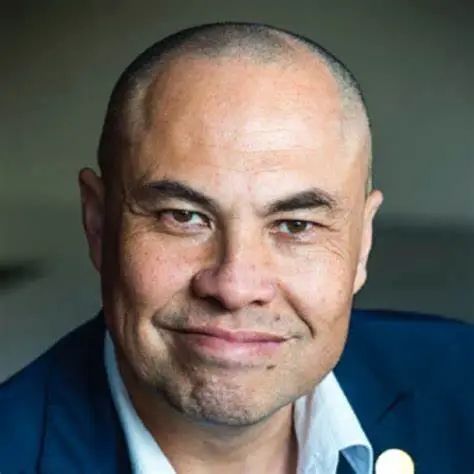 澳洲學(xué)者：中國(guó)新能源汽車(chē)“產(chǎn)能過(guò)?！?“產(chǎn)能不足”還差不多