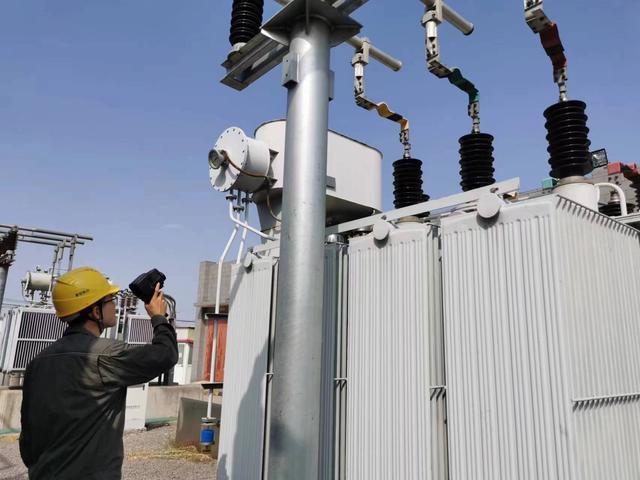 國網(wǎng)新安縣供電公司護(hù)航三夏生產(chǎn)，備戰(zhàn)高考保電