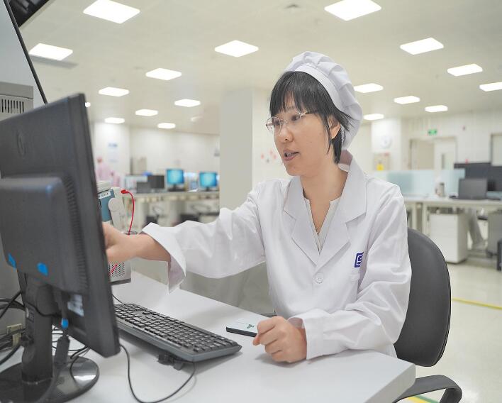 陳燕寧:攻關(guān)工業(yè)芯片可靠性關(guān)鍵技術(shù)