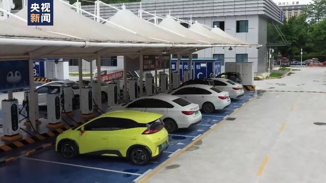 測試大“烤”驗(yàn)!新能源車經(jīng)歷高溫嚴(yán)苛測試
