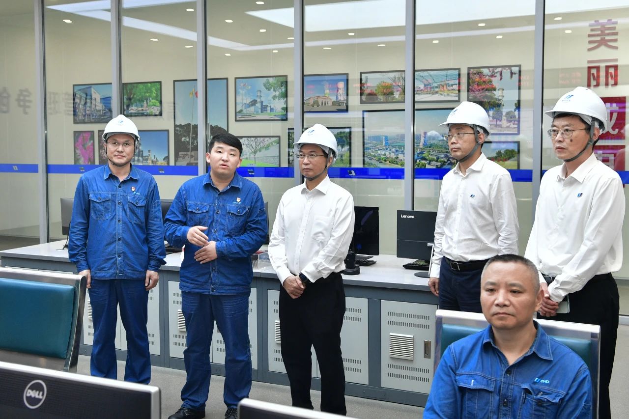 華電黨組書記、董事長江毅赴華電江蘇區(qū)域調研