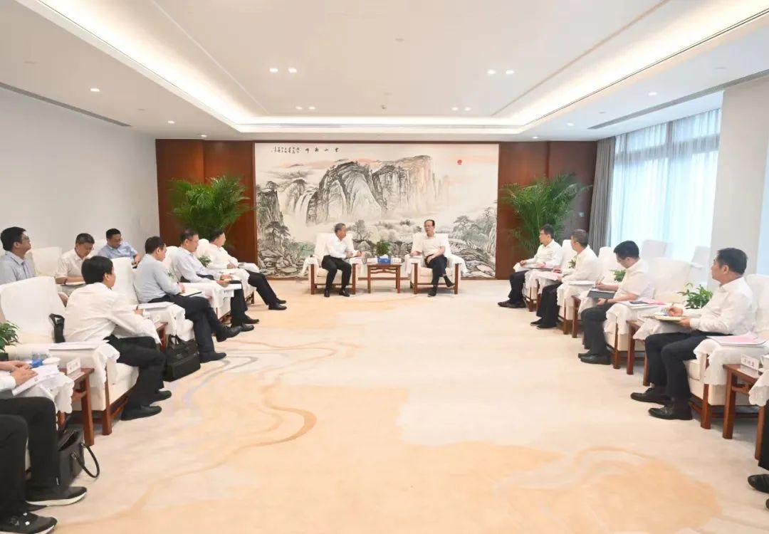 中國電建黨委書記、董事長丁焰章會見南瑞集團董事長、黨委書記山社武