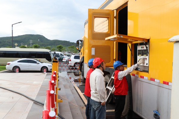 國(guó)網(wǎng)會(huì)理市供電公司:傳承紅色精神 護(hù)航“長(zhǎng)征”路線