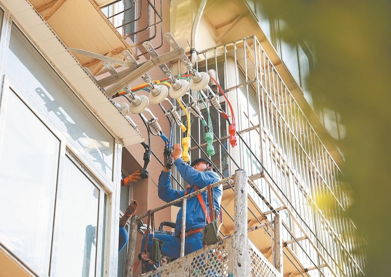 山東濟(jì)南供電公司扮靚城市“面子” 做實民生“里子”