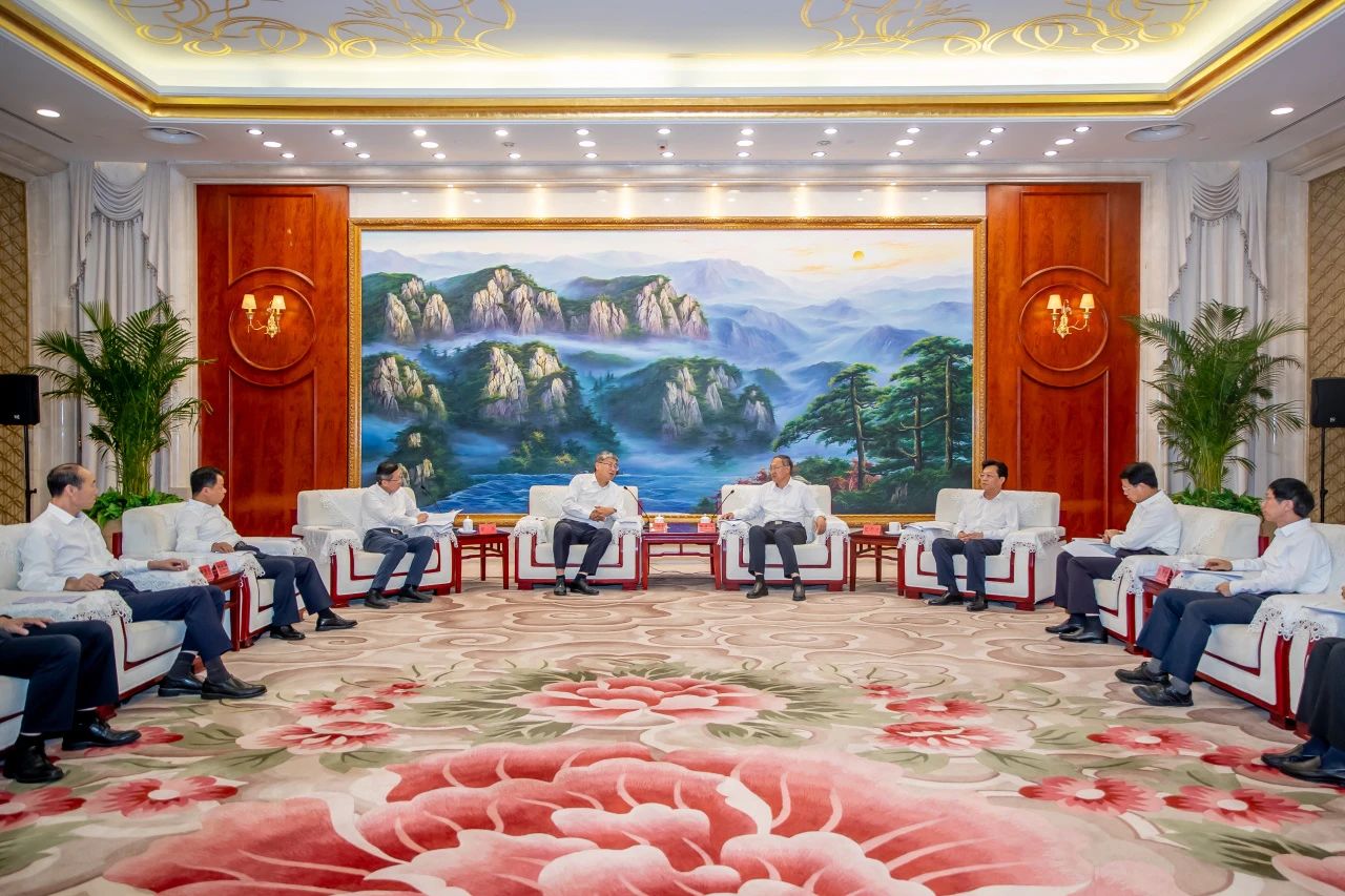 國家能源集團董事長劉國躍、總經(jīng)理余兵拜會寧夏回族自治區(qū)主要領導