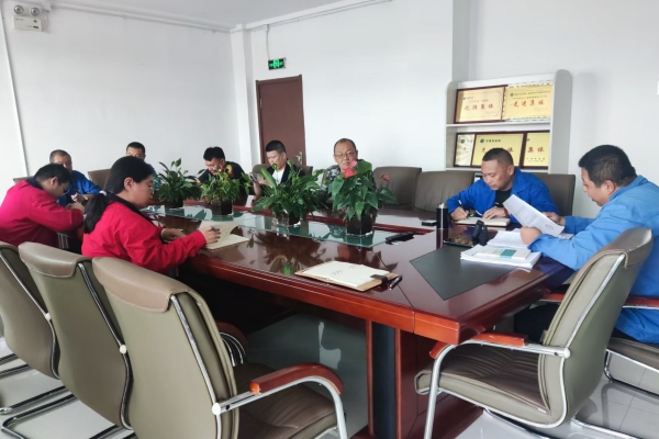 內(nèi)蒙古電力集團(tuán)烏海千里山供電公司：佳節(jié)倍思“清”，廉潔記心間