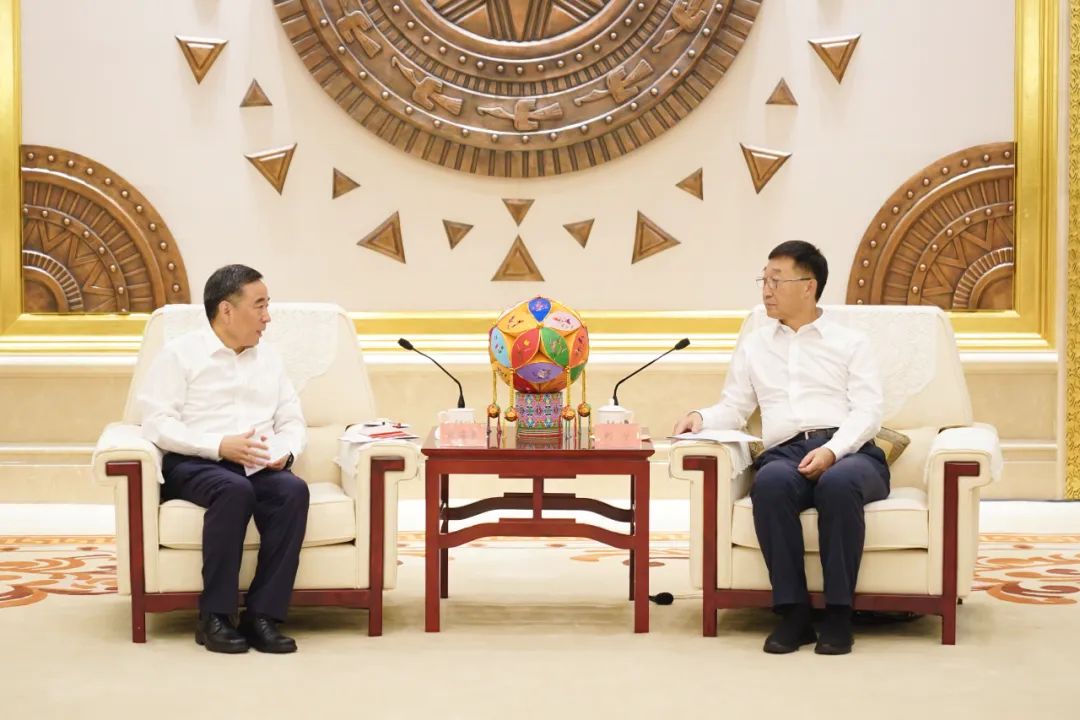 中國能建黨委書記、董事長宋海良拜會(huì)廣西壯族自治區(qū)黨委書記劉寧