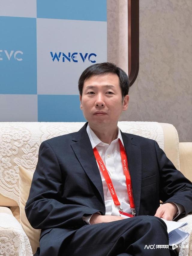 侯福深：車(chē)企應(yīng)達(dá)成全球合作共識(shí)，促進(jìn)新能源汽車(chē)