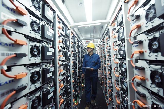 匯玨集團(tuán)的工業(yè)和商業(yè)儲(chǔ)能系統(tǒng):能源領(lǐng)域的新興力量匯玨