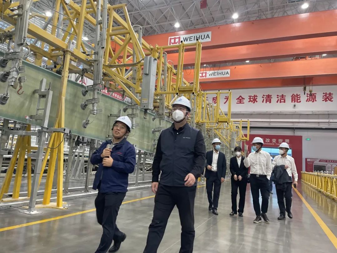 華電浙江公司黨委書(shū)記趙偉東赴中車株洲所、三一重能、湖南大學(xué)全國(guó)重點(diǎn)實(shí)驗(yàn)室開(kāi)展高層交流活動(dòng)  華電浙江 2024年10月27日 18:46 浙江      10月24-26日，華電浙江公司黨委書(shū)記、執(zhí)行