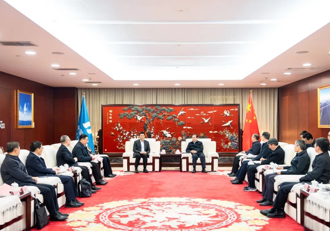 華電集團黨組書記、董事長江毅會見揚州市委書記王進健