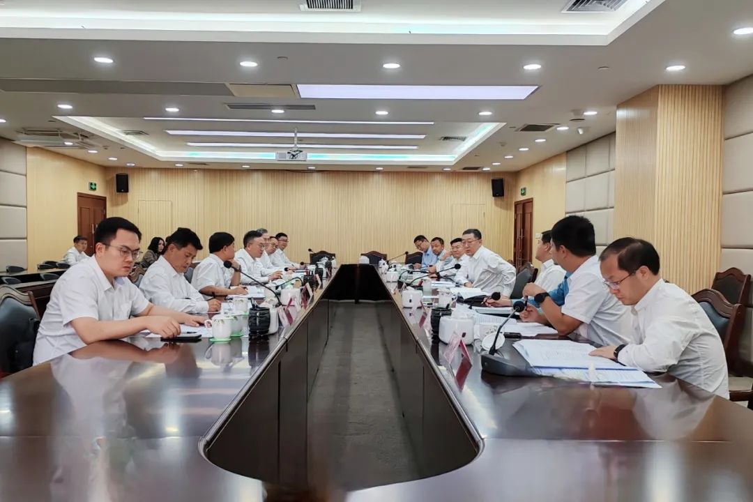 國家能源集團廣西公司黨委書記、董事長李富軍拜會柳州市委副書記、市長張壯