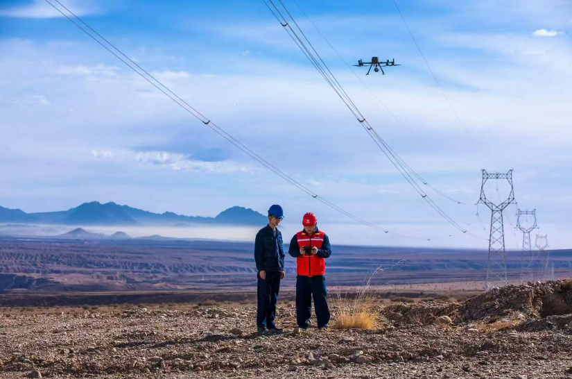 國網(wǎng)克州供電公司電力北斗賦能輸電無人機(jī)自主巡檢規(guī)?;瘧?yīng)用