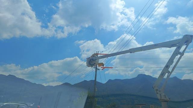 畢節(jié)市郊供電局成功投運10千伏撒昌線，提升供電可靠性