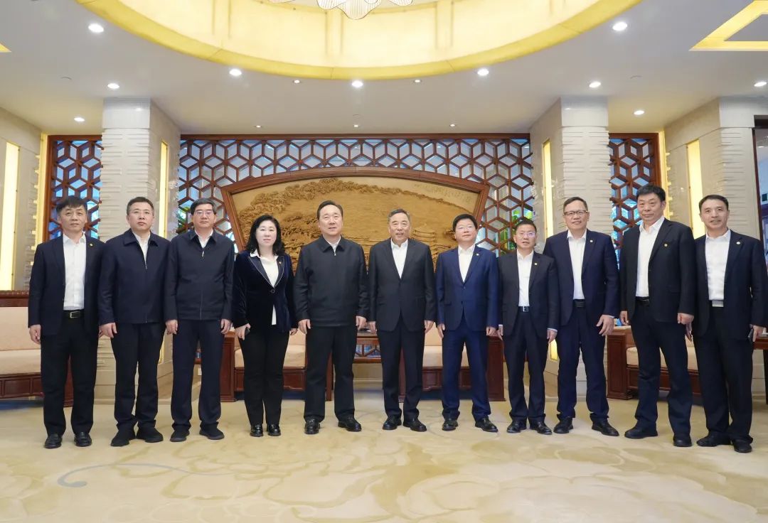 中國(guó)能建黨委書(shū)記、董事長(zhǎng)宋海良拜會(huì)浙江省委書(shū)記、省長(zhǎng)王浩