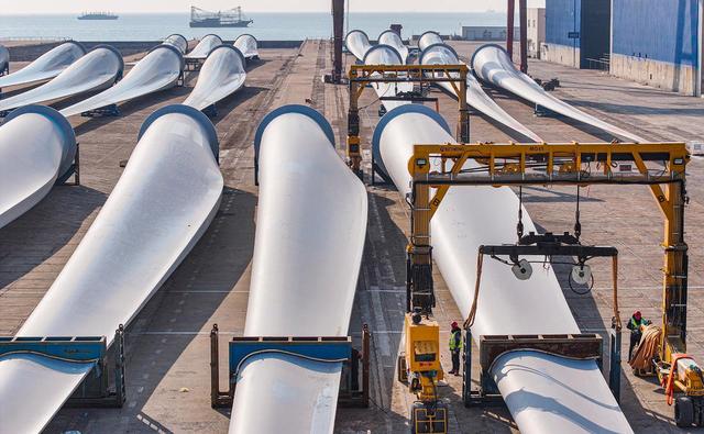 山東省加速發(fā)展海上風(fēng)電,超大型風(fēng)機(jī)源源不斷出海安裝