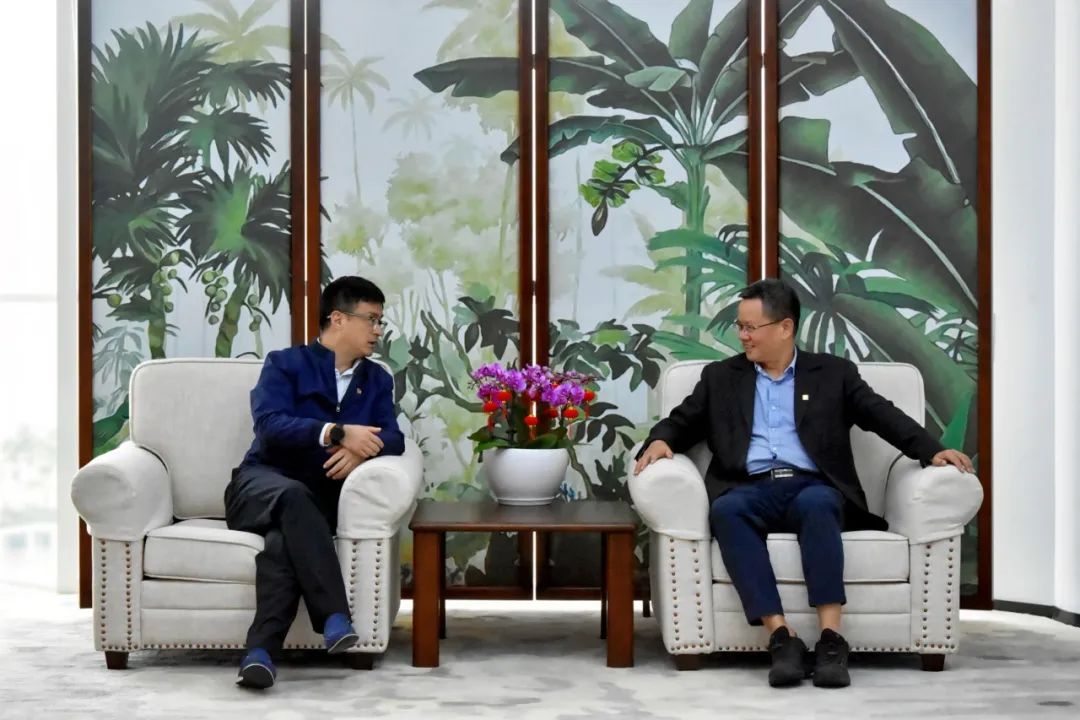 國(guó)電投海南公司黨委副書(shū)記、總經(jīng)理劉波濤拜訪大唐海南公司黨委書(shū)記、董事長(zhǎng)王俊啟