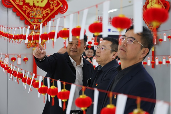 大唐環(huán)境舉辦“歡樂慶元宵 卓越向未來”猜燈謎活動(dòng)