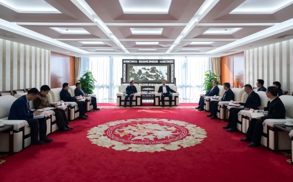 祖斌會(huì)見(jiàn)中電聯(lián)黨委副書記、專職副理事長(zhǎng)王抒祥