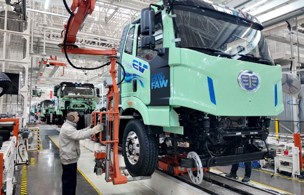 中國(guó)一汽1月份銷(xiāo)售整車(chē)26萬(wàn)輛