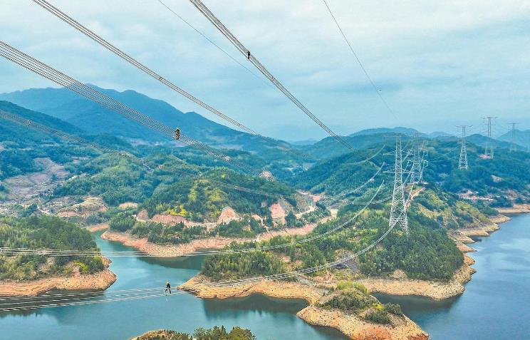 1000千伏福州—廈門(mén)特高壓交流工程首次年檢開(kāi)展