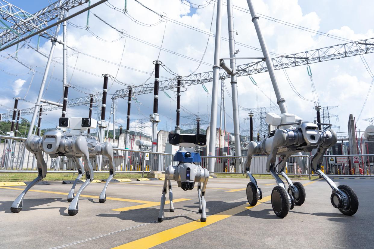 深圳電網(wǎng)機器人軍團多棲作戰(zhàn),力保十五運會電力無憂